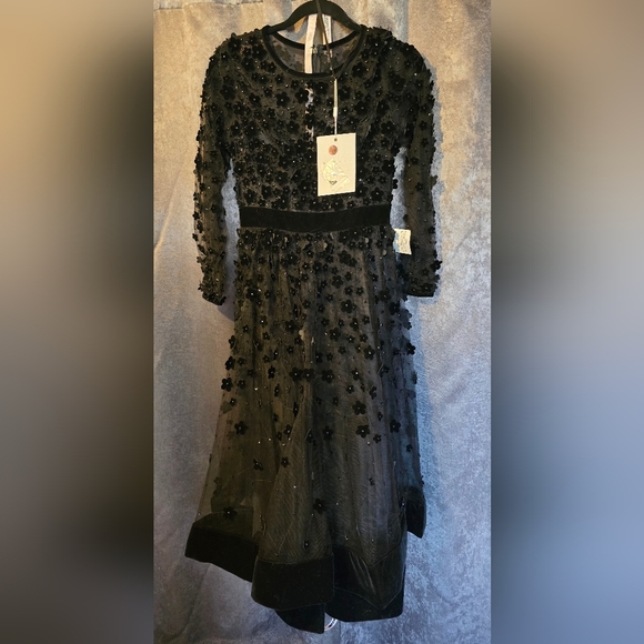 MacDuggal Elegant Black Dress - Picture 4 of 7